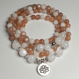 Bracelet Mala en Pierre de Lune et Pierre de Soleil | Lithothérapie Stéphanie