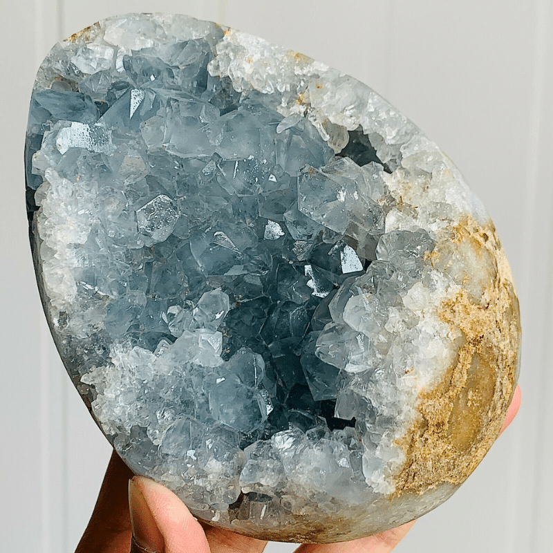 Oeuf en Célestite Brute | Lithothérapie Stéphanie